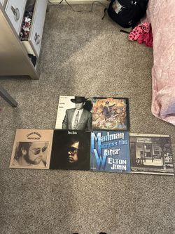 Elton John Vinyls 