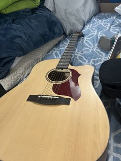 Donner 6 String Guitar