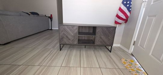 TV stand Entertainment console