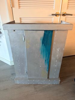 Wooden Fish Tank Stand