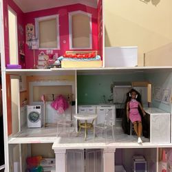 Rainbow high dollhouse 