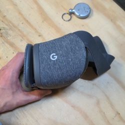 Google Daydream VR Headset  Thumbnail
