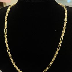 $3500 Figarope Yellow Gold Chain