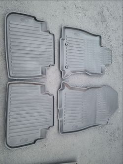 Subaru Forester floor mats 2019-24