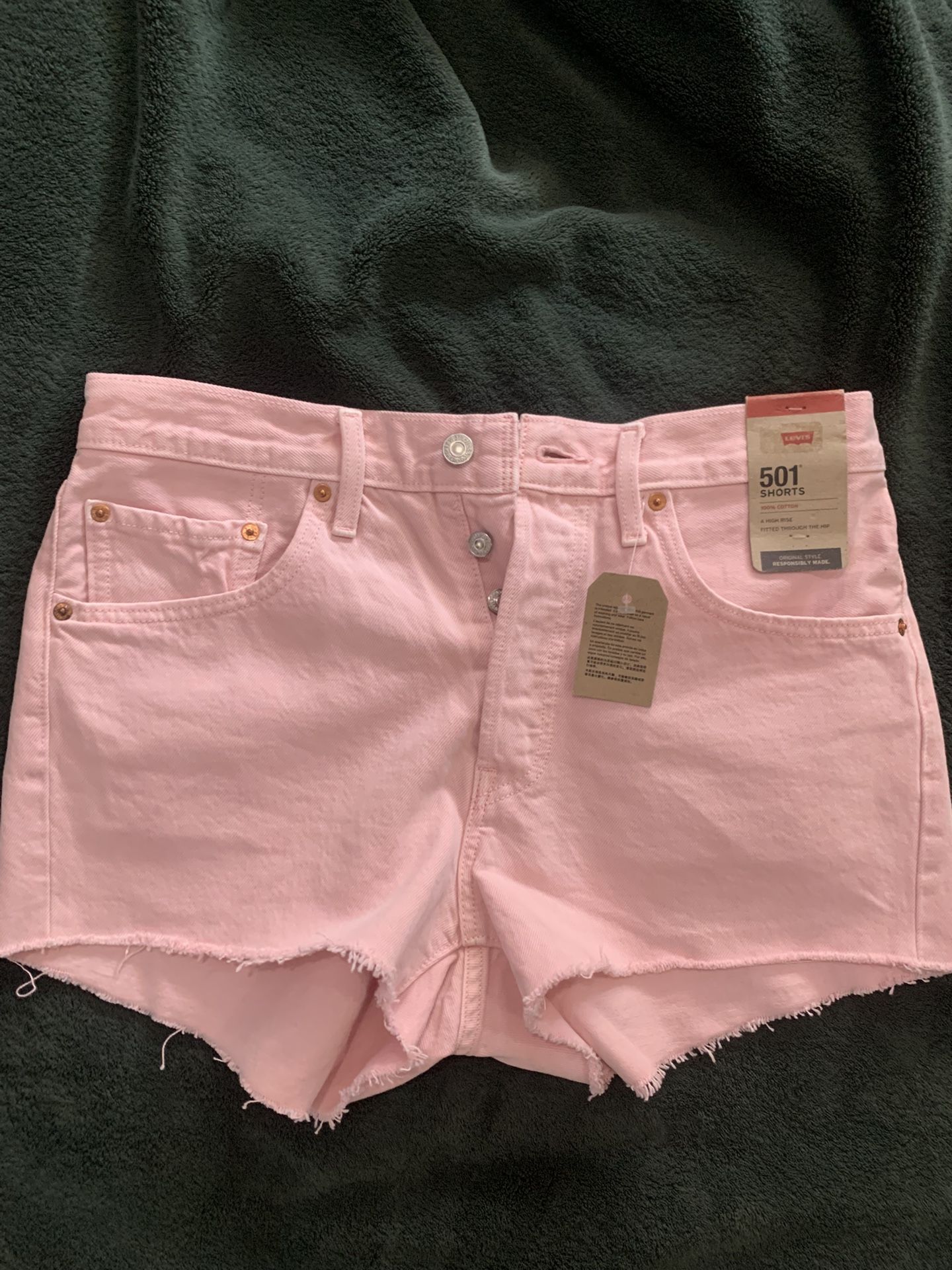 Women Levi Shorts Pink