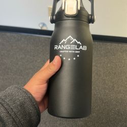 Black Or Red Stainless Steel 45oz Water Bottle 