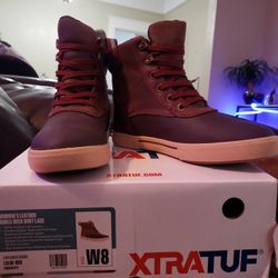 NEVER USED REI XTRATUF W8 LEATHER ANKLE BOOTS