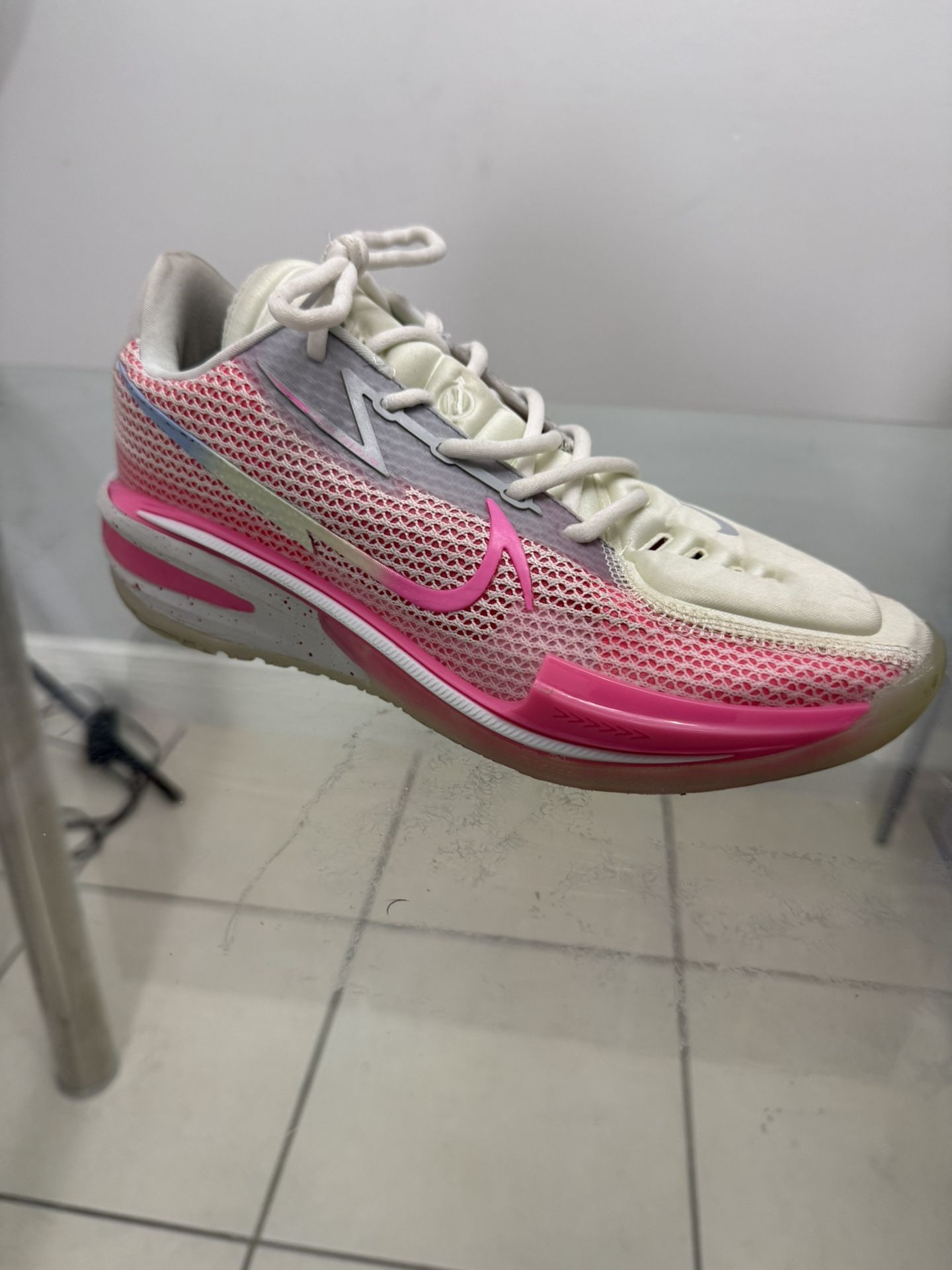 Nike GT Cut 1 Breast Cancer Edition