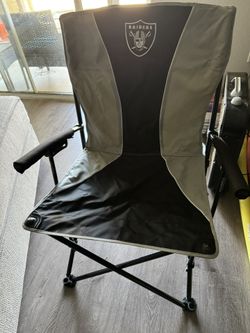 Raiders Hard Arm Chair