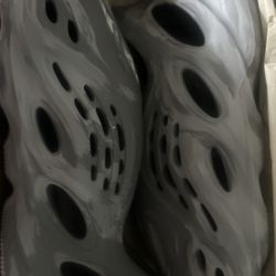 Adidas Yeezy Foam Runner 'MX Granite'