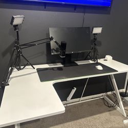 L Shaped Desk + Office Chair 