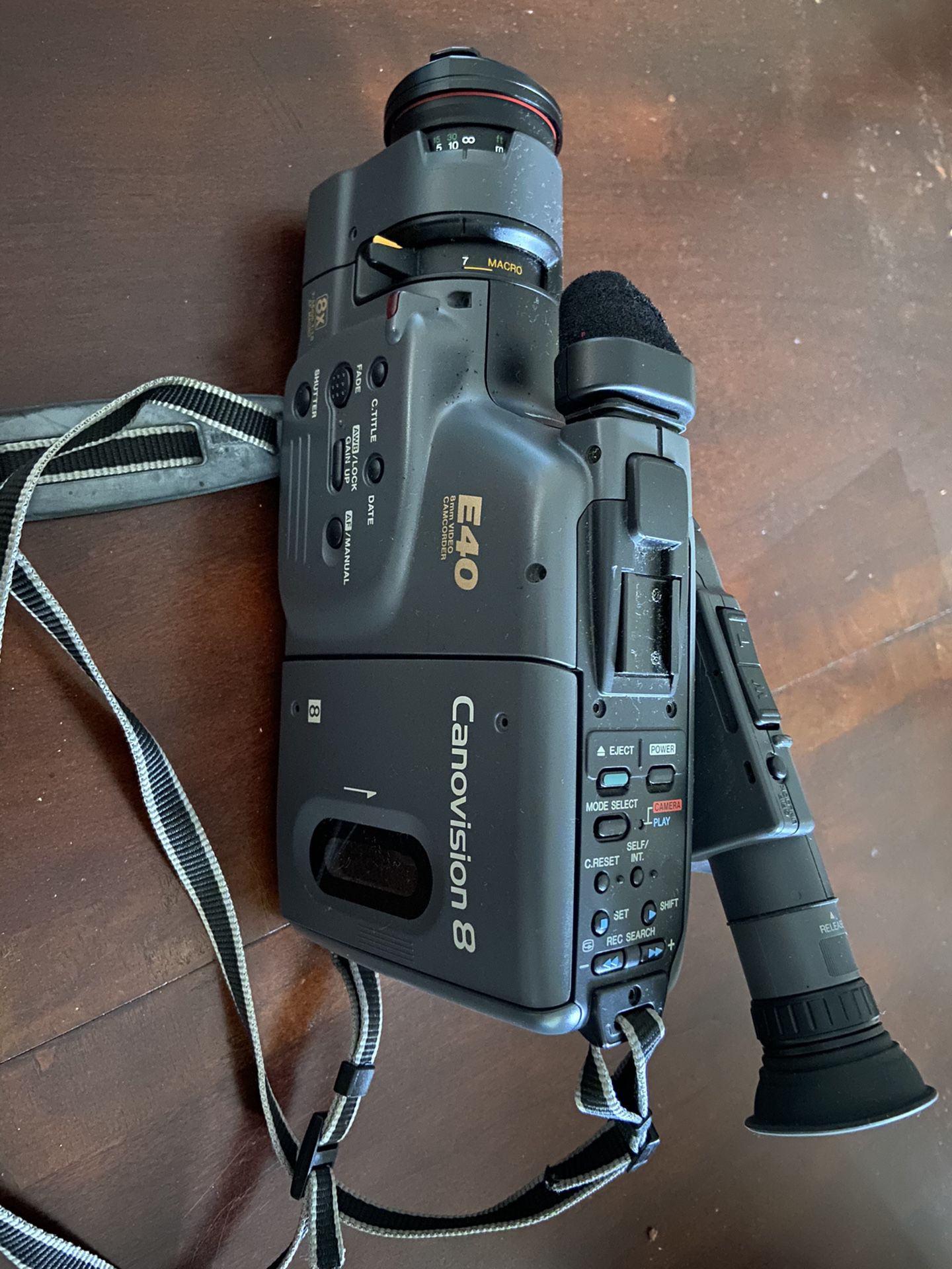 Canovision 8 E40 8mm video camcorder
