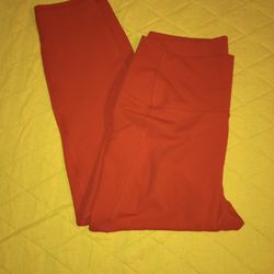 #23 • Juniors Workout Pants L (32" Waist )