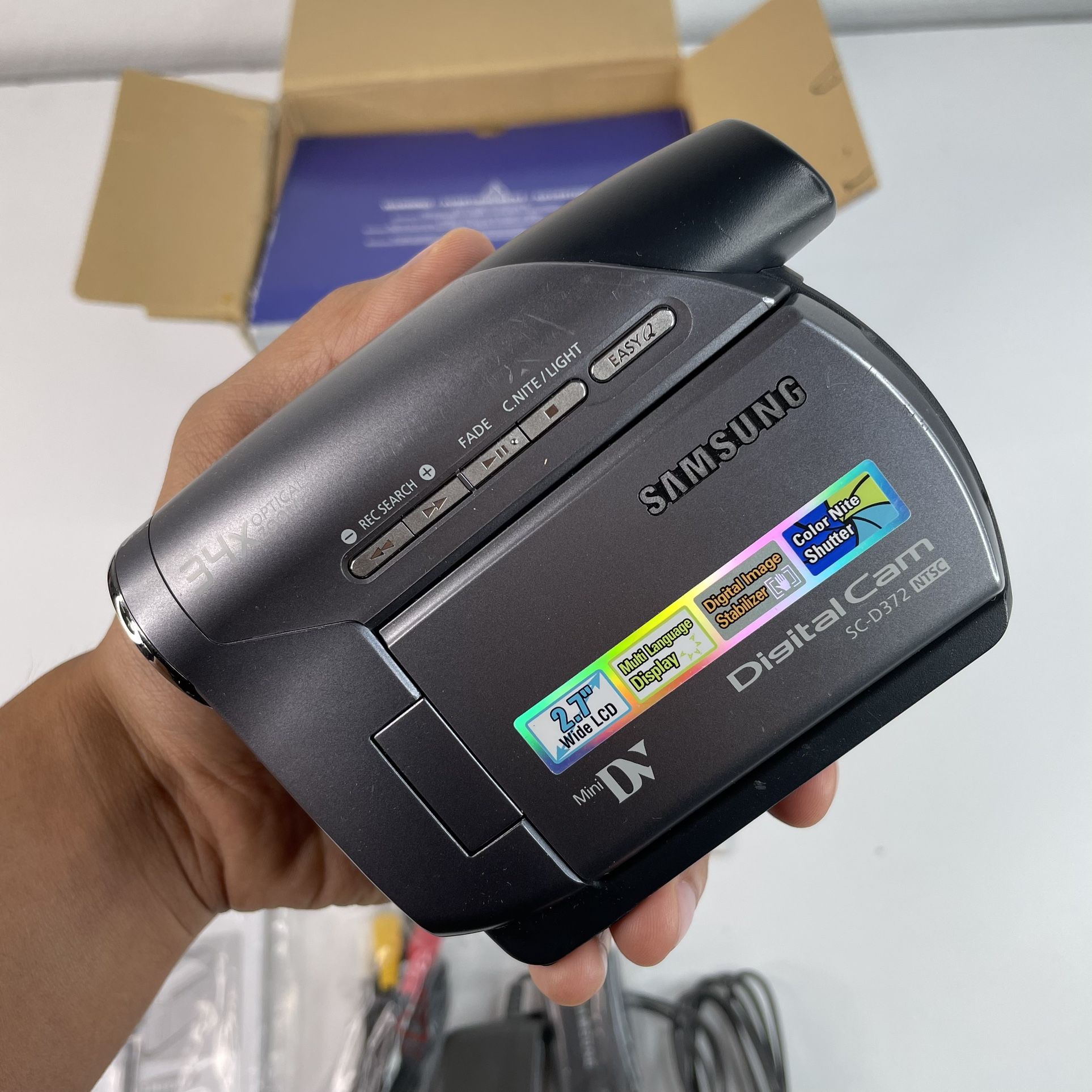 [New Openbox] Samsung SCD372 Mini DV Camcorder 34x Optical Zoom