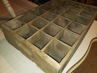 Dr Pepper crate(Thrifty items)