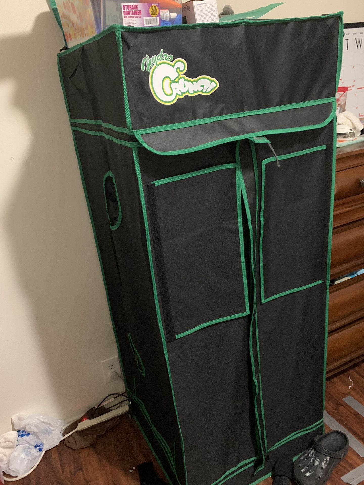 Hydroponics Indoor Grow Tent 24 X 24 X 60 Mylar Reflective 