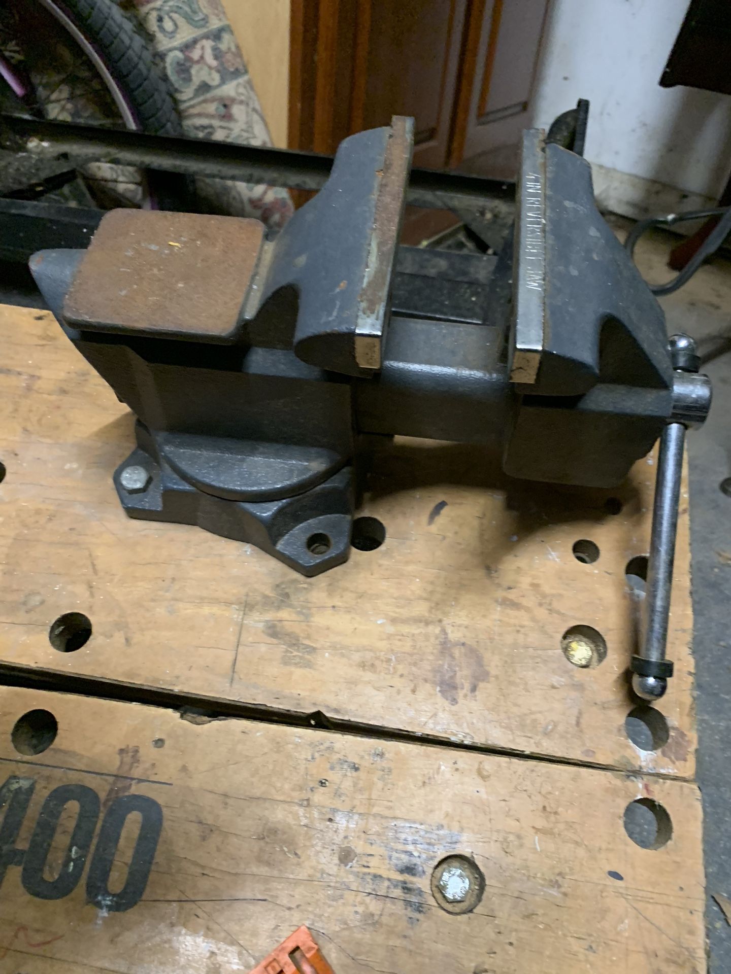 Craftsman Bench Vise 4 in. Garage Hand Tool 180degree Swivel Precision