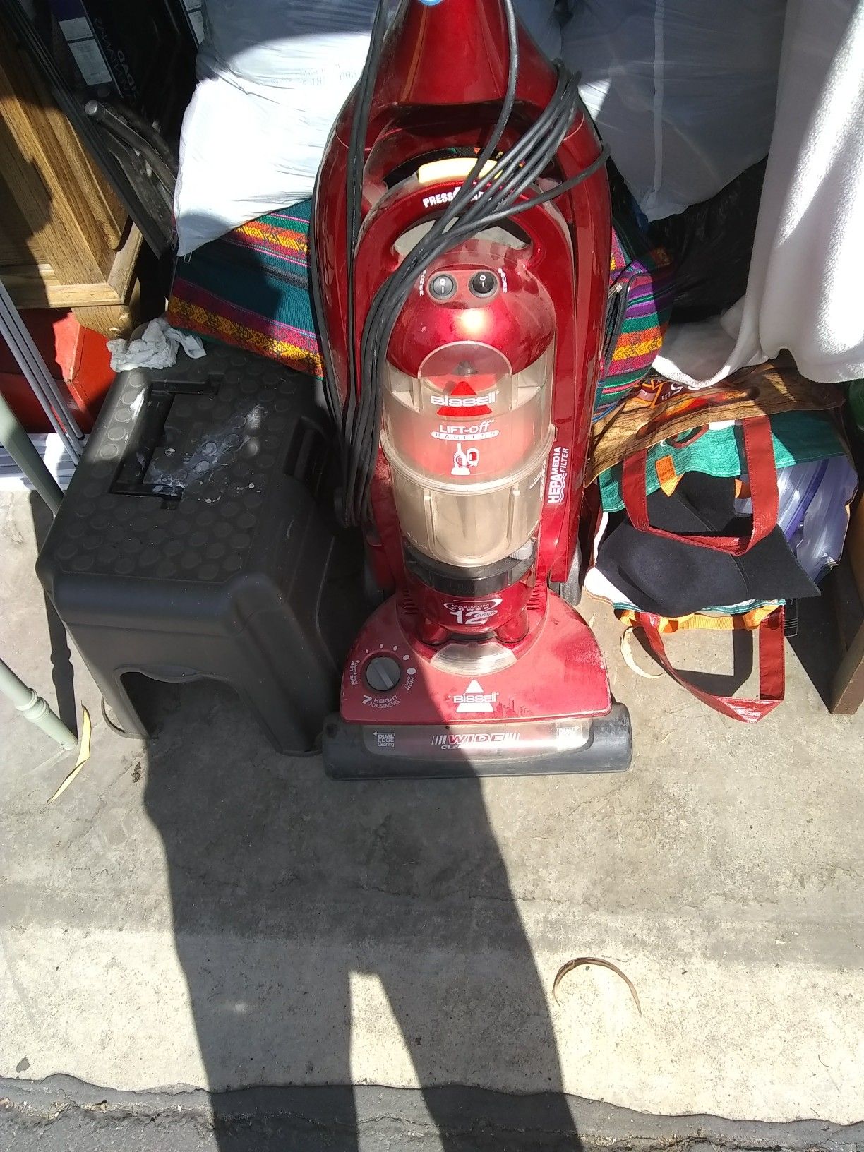 Bissell 3750 Lift bag less HEPA filter