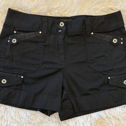 White House Black Market Women’s Black Cargo Shorts Size 6