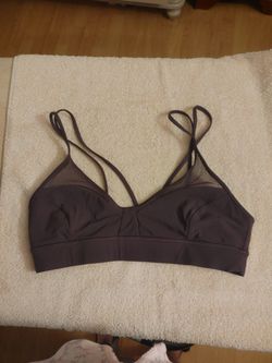 Lululemon Brallette Small 