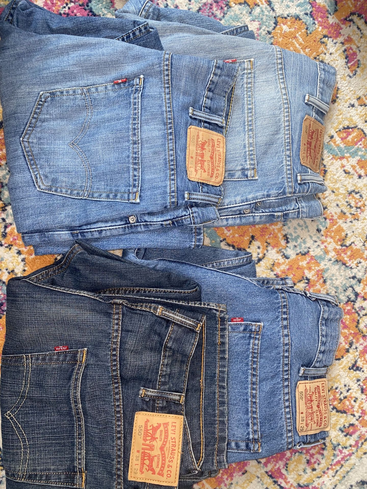 Lot of 4 Levi’s 550 size 38x29/30