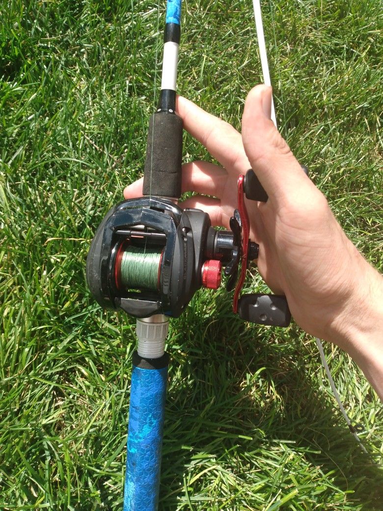 Black Max Bait Caster