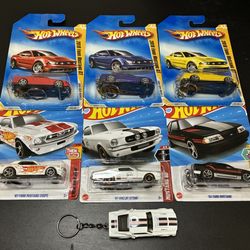 Mustang Hot Wheels Keychains - Holiday Special!