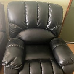 Black Leather Arm Chair 