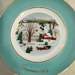 Avon Collectors Wedgwood 