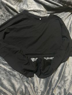 Black Crop top