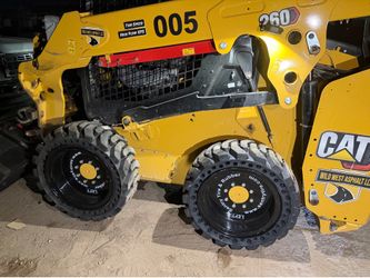 skid steers solids tires Cat