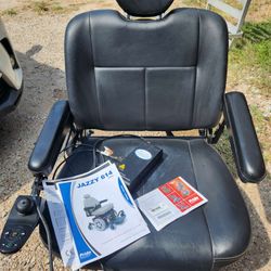 Pride Jazzy EVO 614HD Power Chair (450 lbs Capacity) + Aluminum Cargo Carrier w/47” Ramp