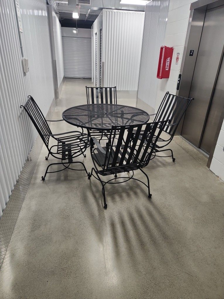 Vintage Patio Furniture