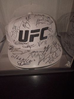 UFC 2022 & 2024 Signed Hats
