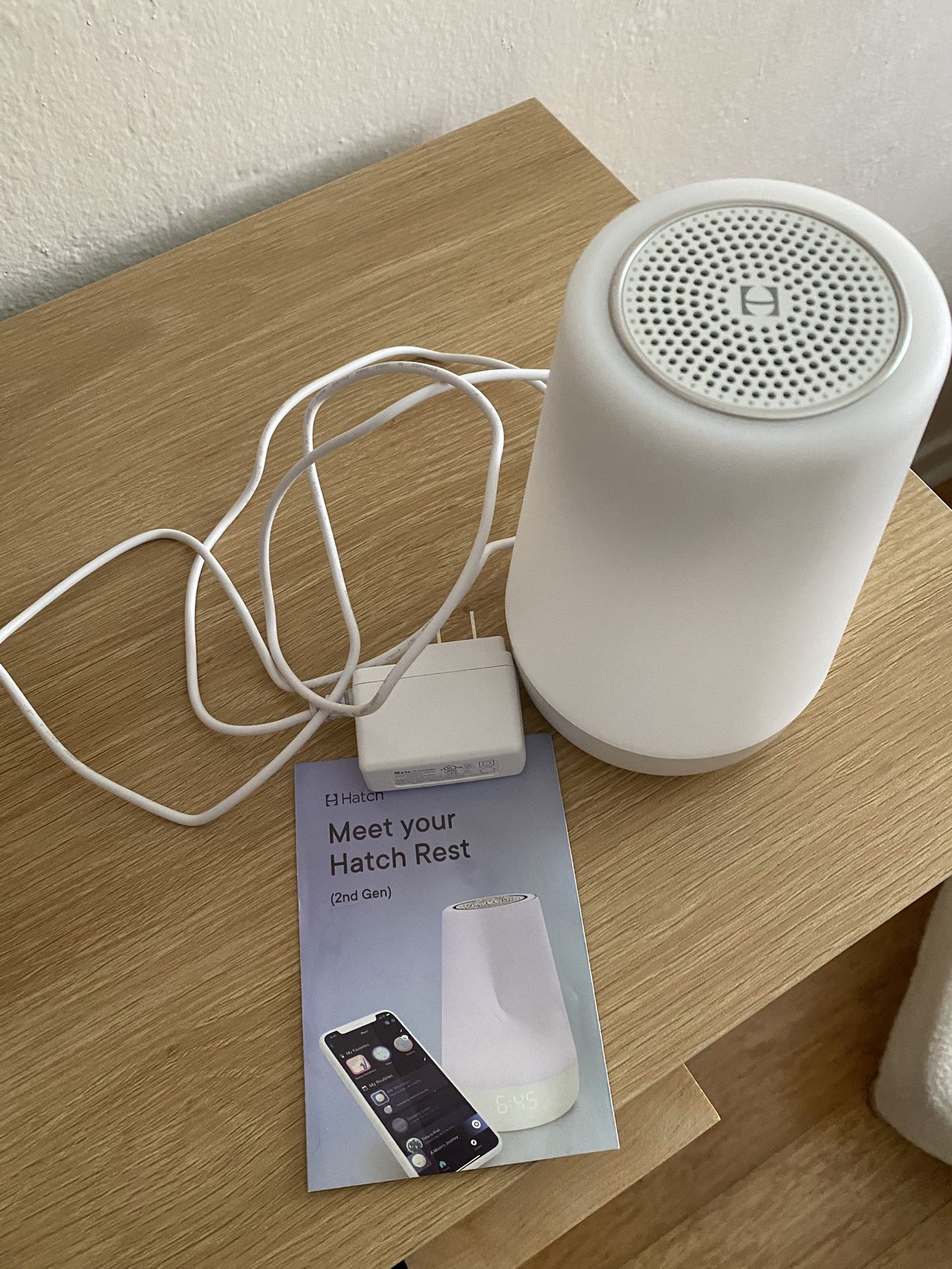 Hatch Baby Sound Machine / Night Light (White)