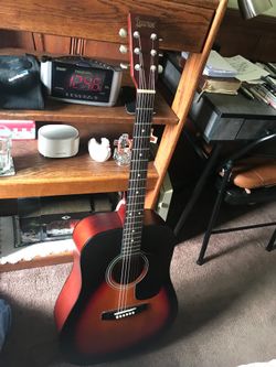 Acoustic guitar (used)
