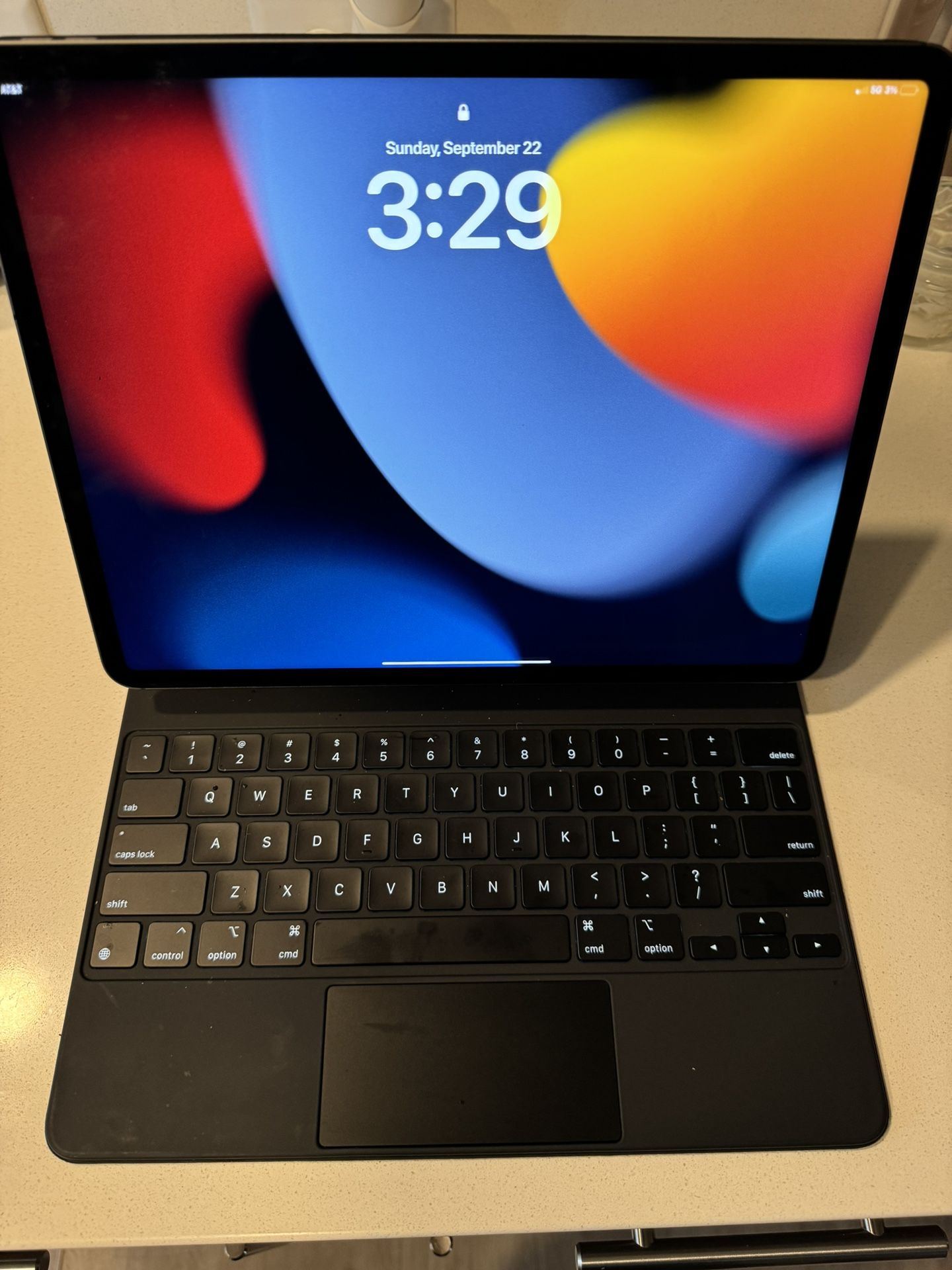 iPad Pro 5 gen 12.9 Inch WiFi + Cell