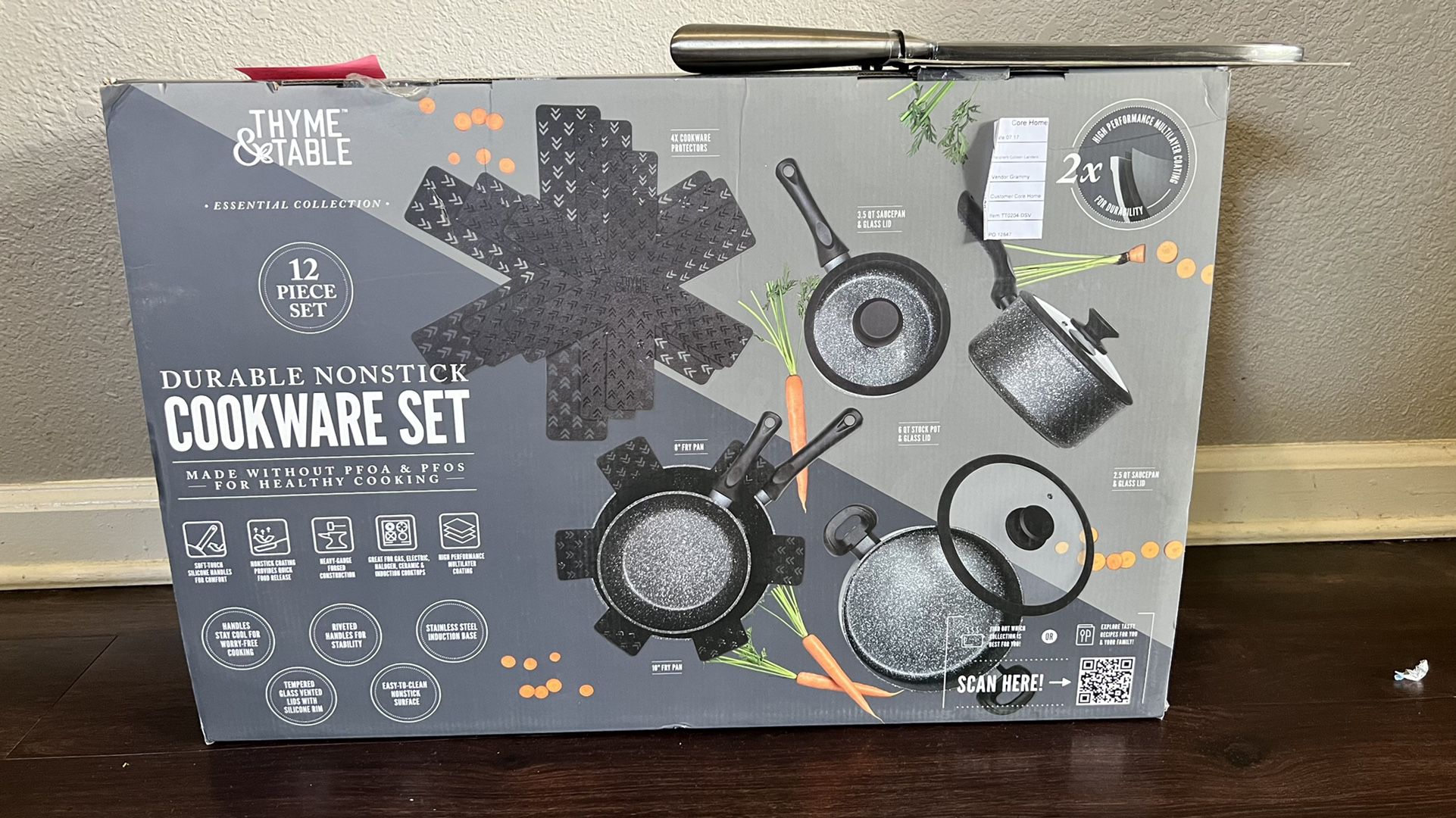New Thyme & Table Non-Stick 12 Piece Cookware Set With knife Set for Sale  in Sacramento, CA - OfferUp
