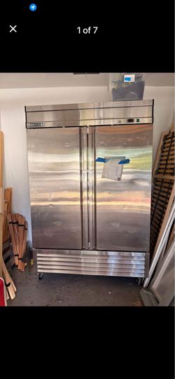 Freezer Maxx Cold commercial 2 door like new