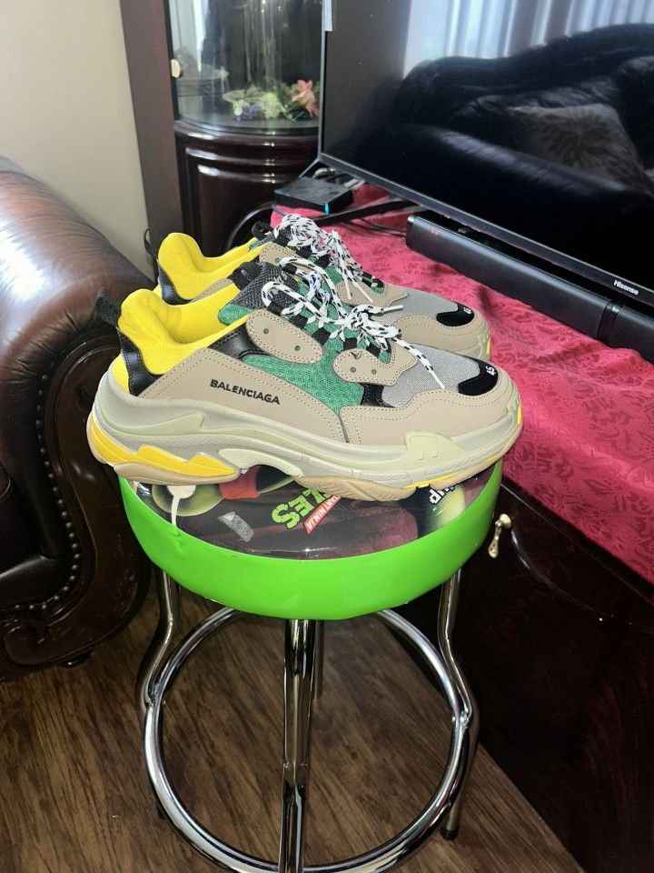 triple s green yellow