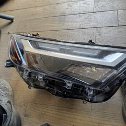 Toyota RAV4 2025 Headlight 
