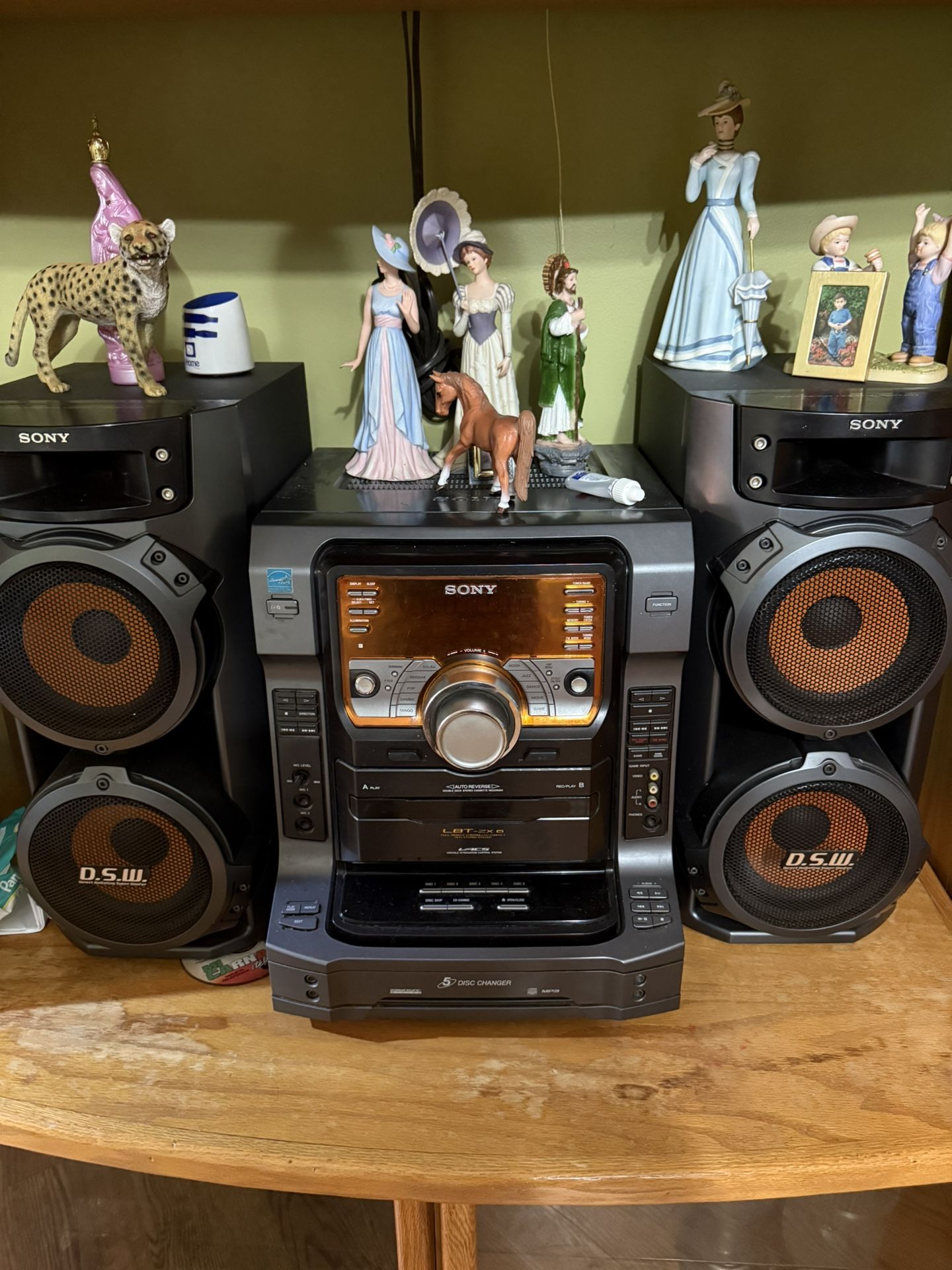 Sony 5-Disc CD Stereo System with Dual D.S.W. Speakers – Powerful Sound