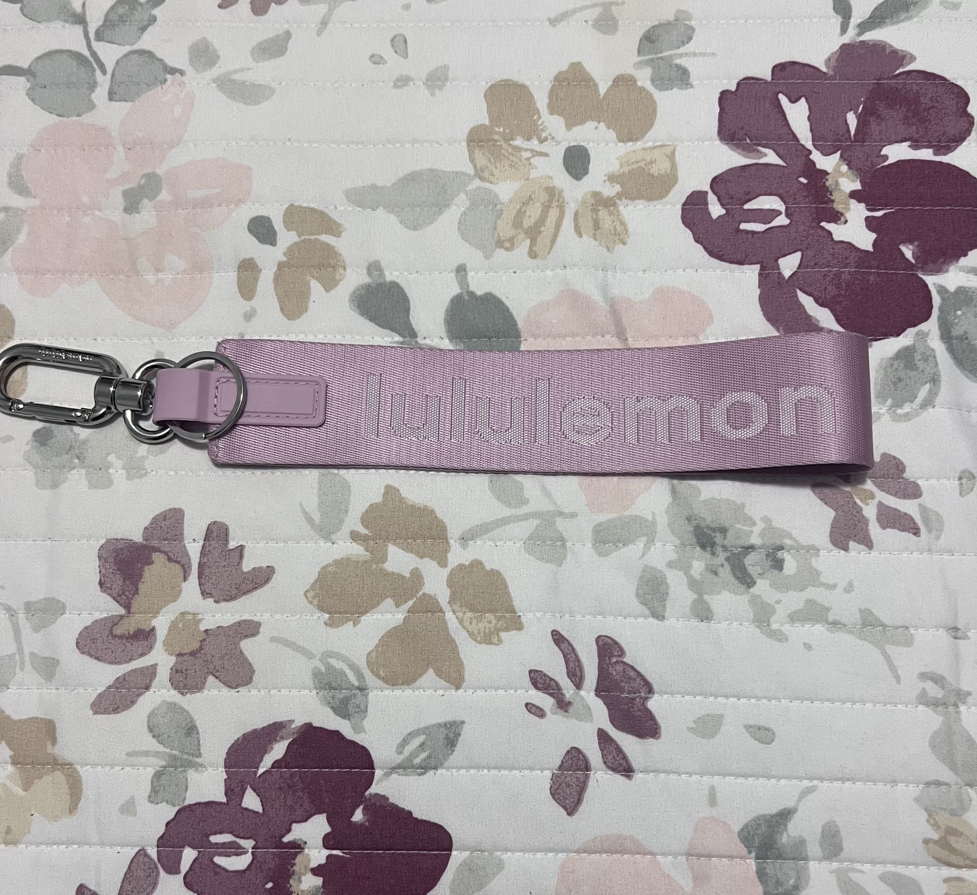 Upcycled Lv damier Keychain for Sale in Palmdale, CA - OfferUp