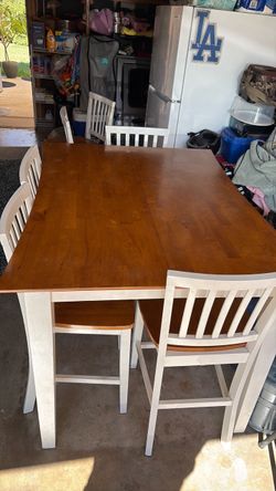 Dining table with 6 chairs