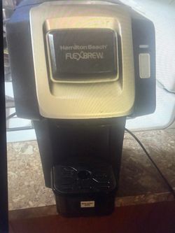 Single cup coffee maker