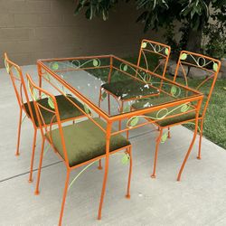 MID CENTURY Patio Table  With Chairs