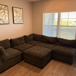 Sectional Couch 