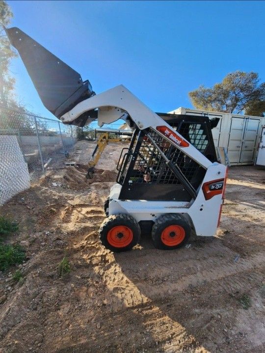 Bobcat Skid Steer