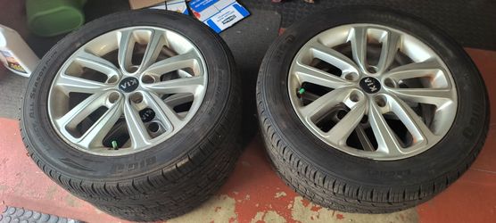 Wheels and tires (Kia)
