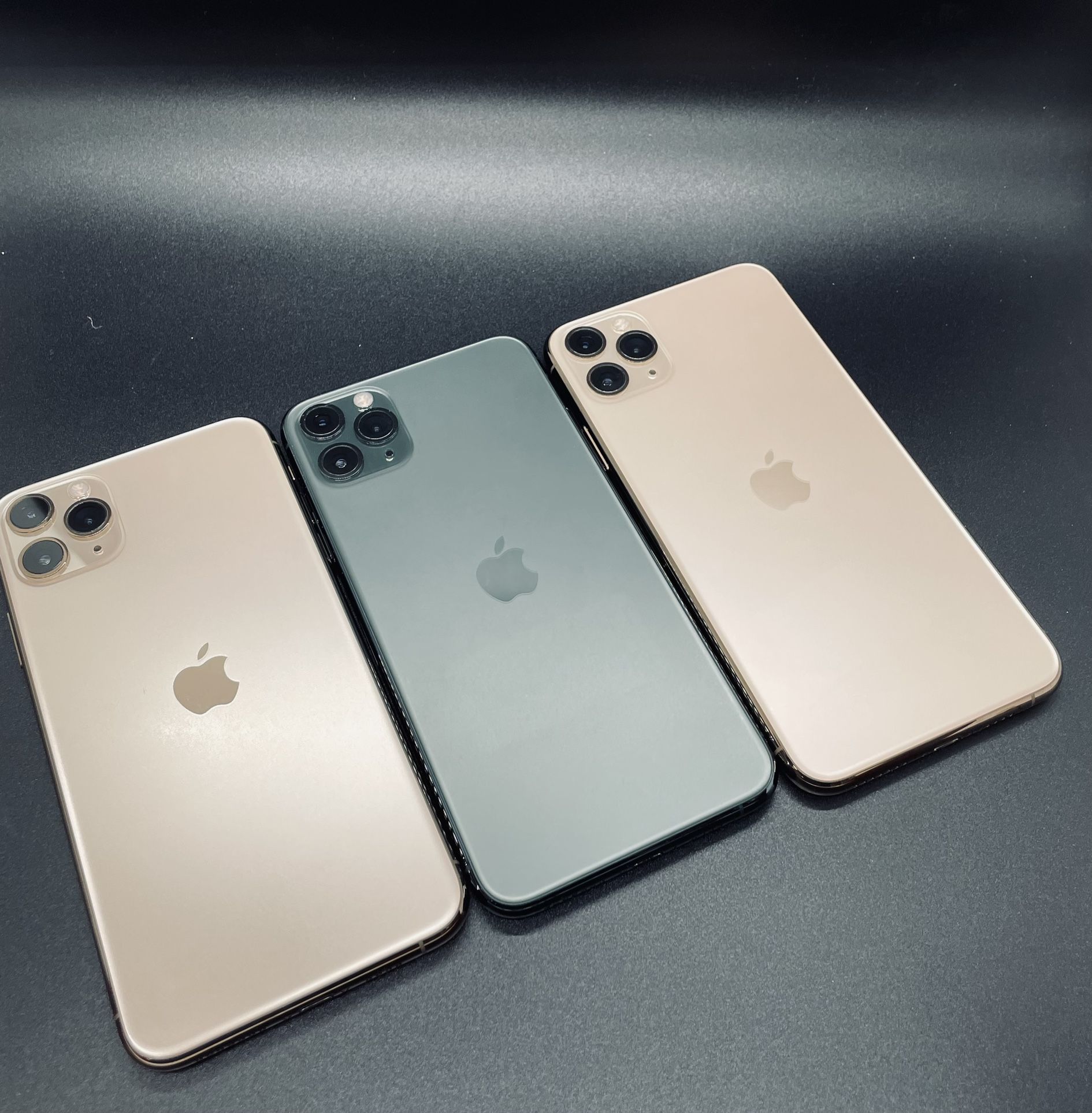 Apple iPhone XsMax Unlocked Wireless Guys Dearborn